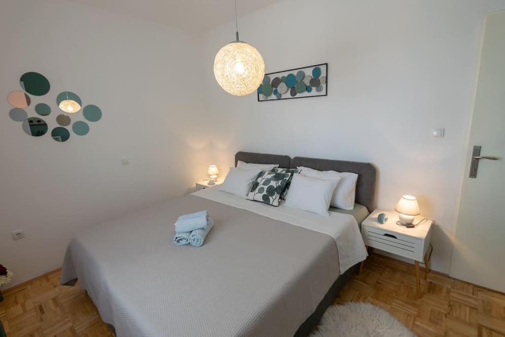 Kuca Za Odmor M&J Villa Benkovac Bagian luar foto