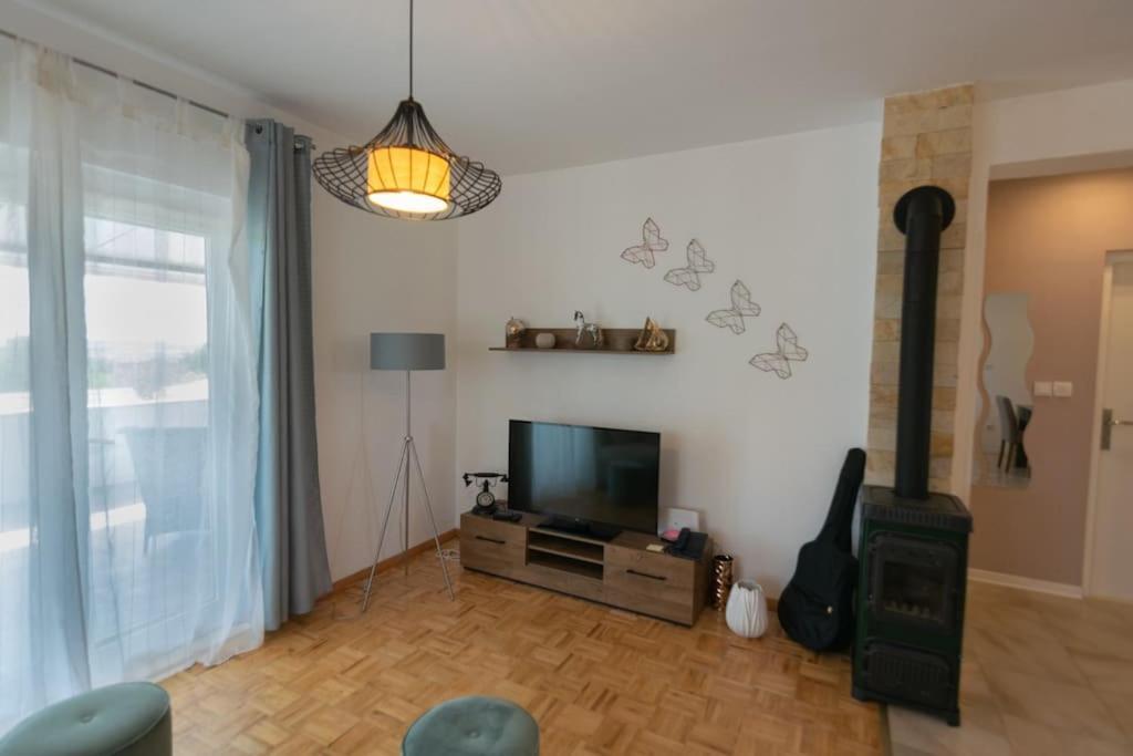 Kuca Za Odmor M&J Villa Benkovac Bagian luar foto